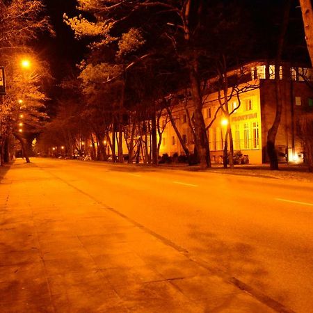 Floryda Jurata Bed and Breakfast Εξωτερικό φωτογραφία